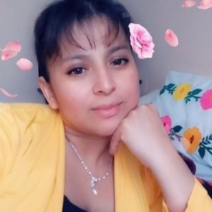 Meet your Posher, Delmy